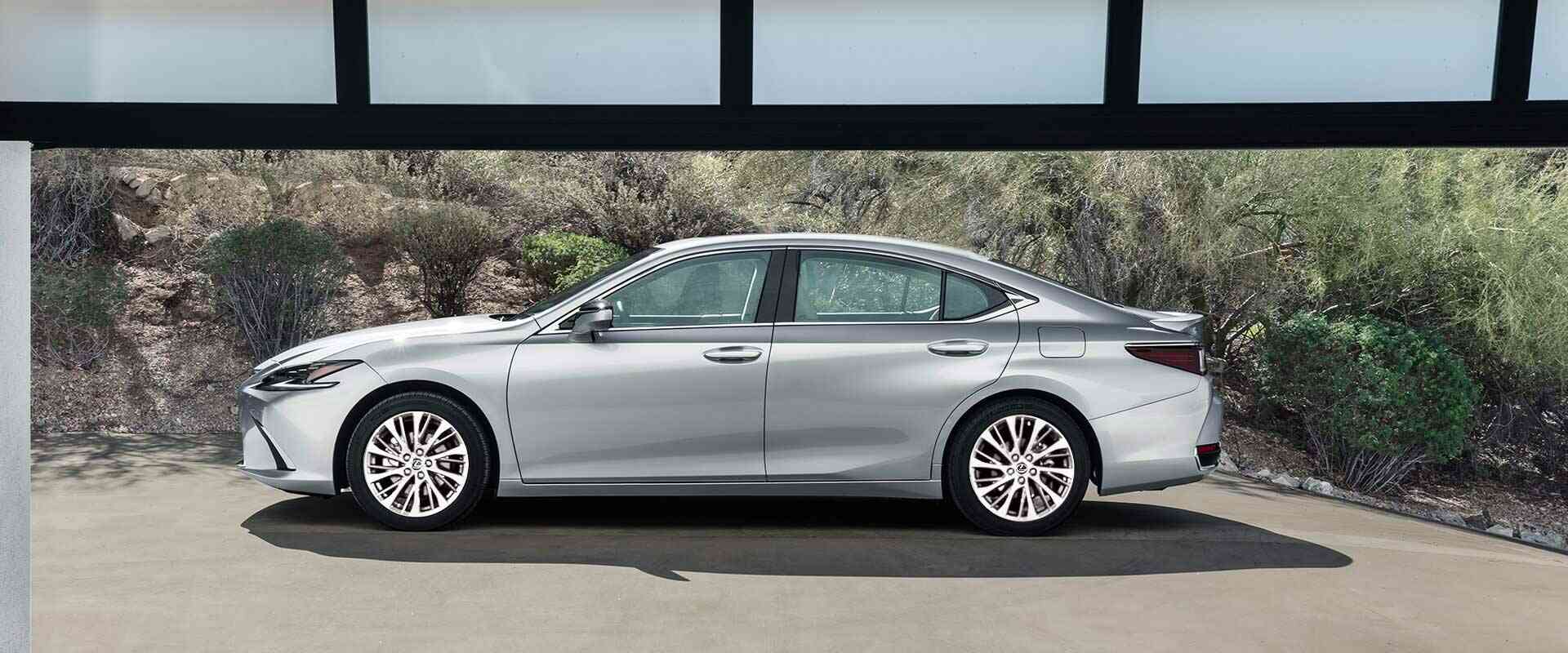 Lexus ES300h