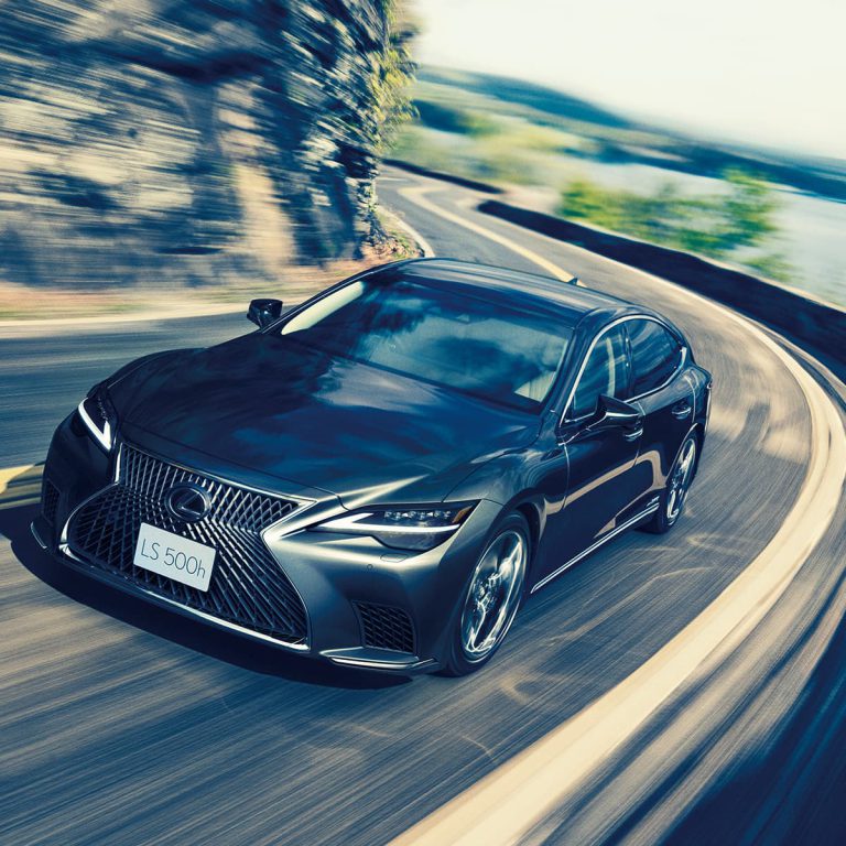Lexus LS500h