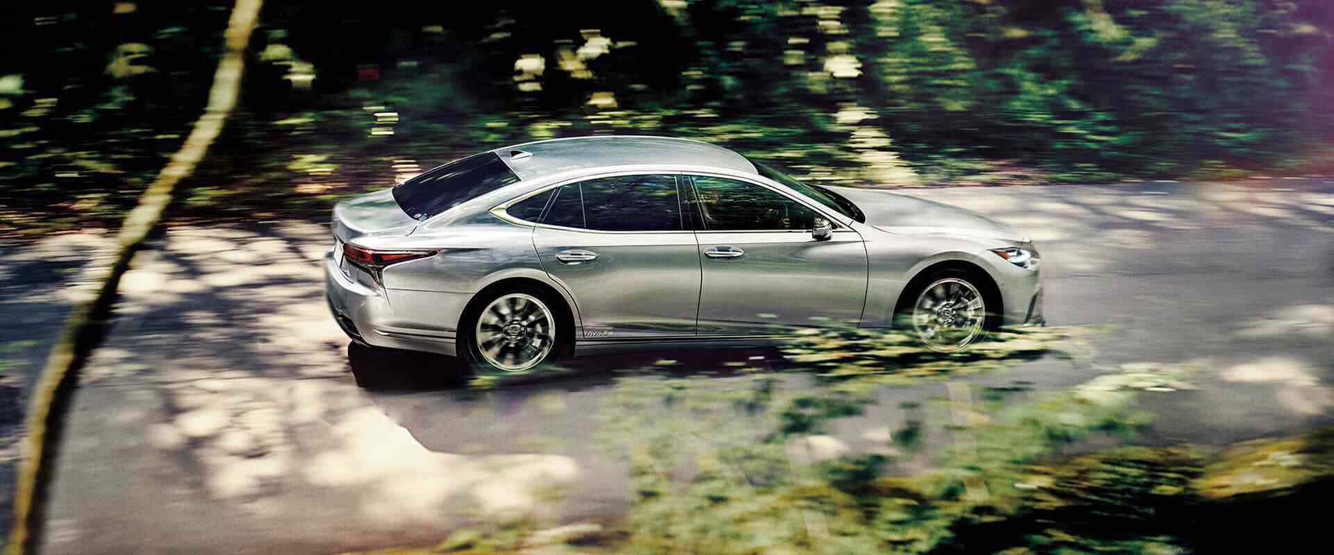 Lexus LS500h