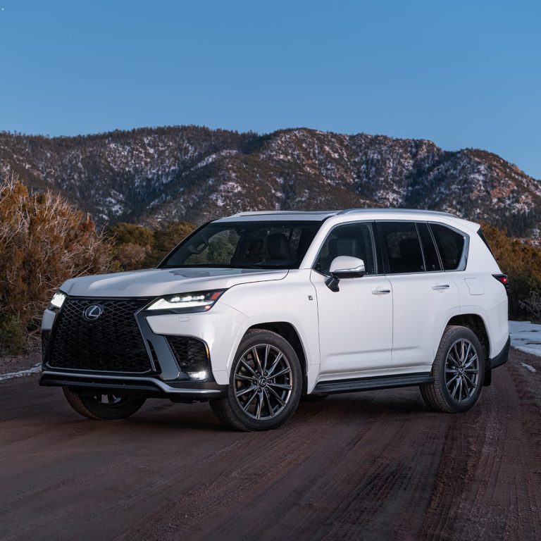 Lexus LX600 F Sport